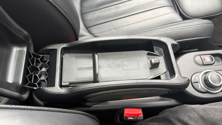 MINI Hatchback 135kW Cooper S Level 3 33kWh 3dr Auto Electric Hatchback